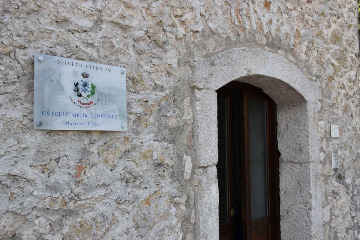 Oliveto Citra Ostello Della Gioventu Massimo Troisi מראה חיצוני תמונה