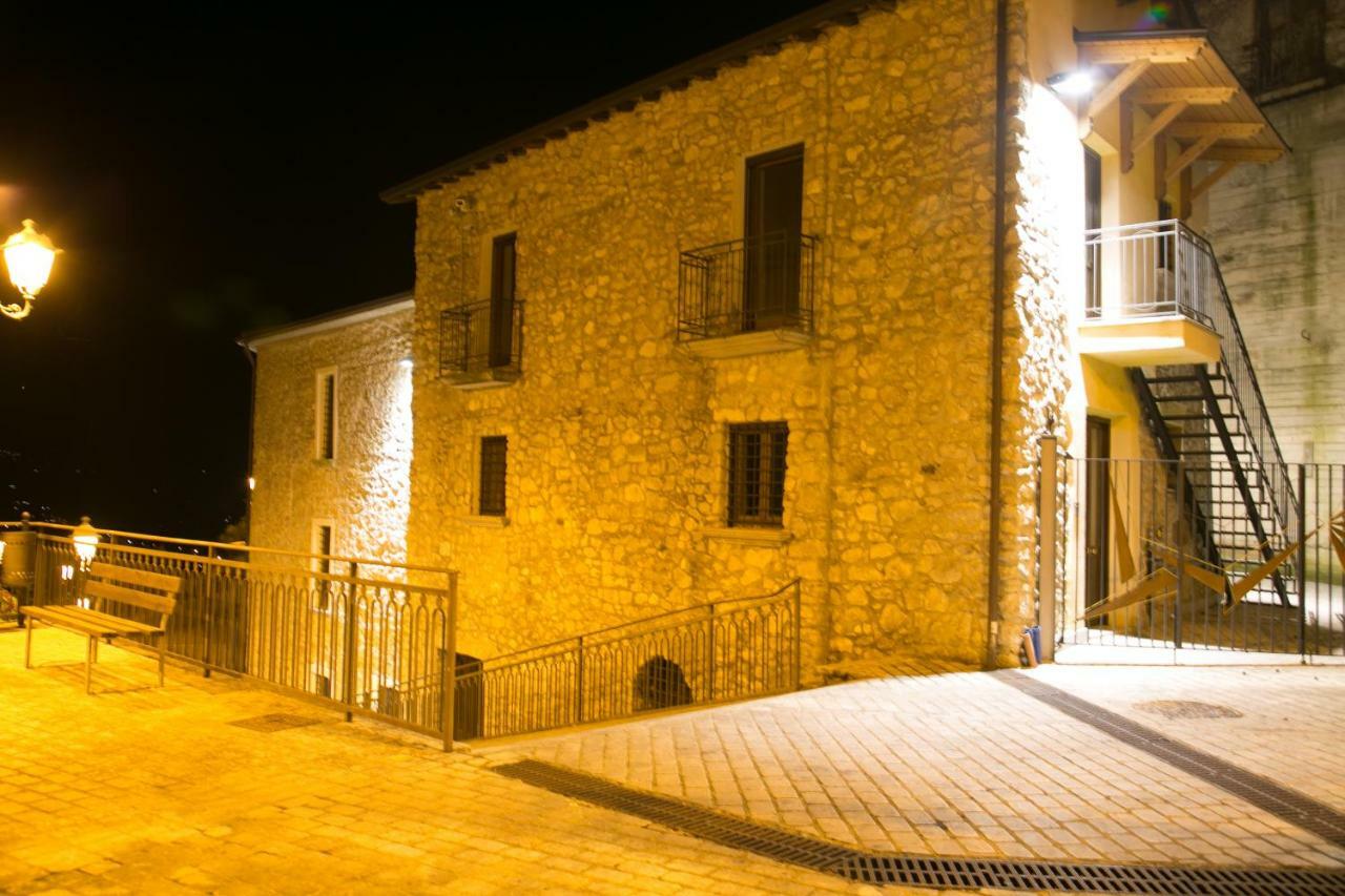 Oliveto Citra Ostello Della Gioventu Massimo Troisi מראה חיצוני תמונה